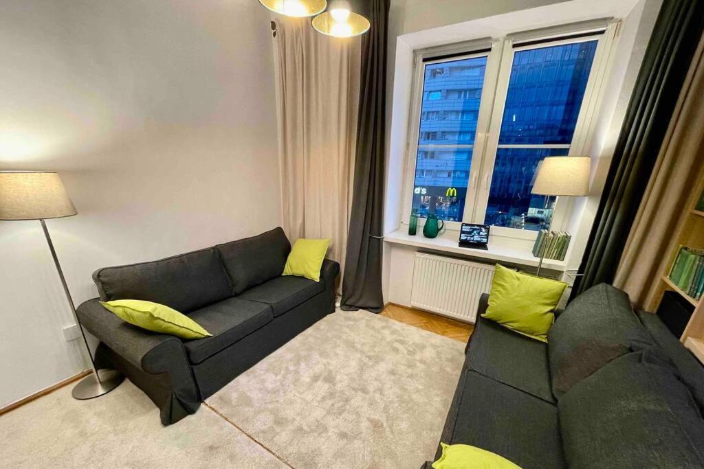 Appartamento Super Square Metro X2 Fast Wifi 55'Tv Netflix Hbo Appletv+ Amazontv Varsavia Esterno foto