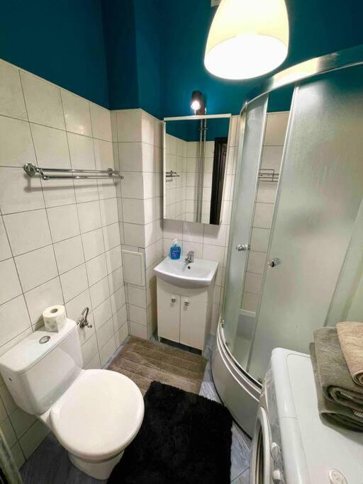 Appartamento Super Square Metro X2 Fast Wifi 55'Tv Netflix Hbo Appletv+ Amazontv Varsavia Esterno foto