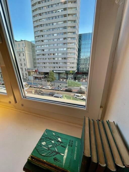 Appartamento Super Square Metro X2 Fast Wifi 55'Tv Netflix Hbo Appletv+ Amazontv Varsavia Esterno foto